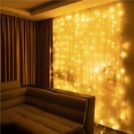 Ghirlanda luminoasa tip perdea 300 LED-uri, 3x3m, pentru interior, alimentare USB, alb cald (galben) Household NewTrend