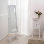 Dulap de toaleta cu oglinda si spatiu de depozitare bijuterii, 41x147cm, alb Household NewTrend