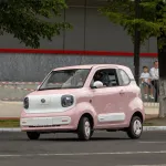 Masina electrica Aigo M1 urbana - autonomie 180 km, 4 locuri, permis B1, Roz Ultimate FactoryBikes