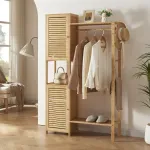 Suport Haine din Lemn de Bambus cu Sina Umerase si Rafturi, Dimensiuni 165x100x30 cm