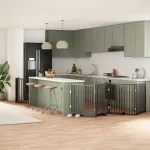 Poartă câini pliabilă cu ușă 6 panouri negru, 480 cm, lemn plop GartenMobel Dekor