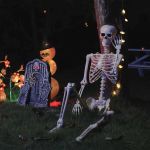 Schelet de Halloween Manual Ajustabil 2 pcs Alb 85 cm PVC GartenMobel Dekor
