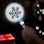 Lanternă de Crăciun cu LED – 5 tipare luminoase – roșu/alb Best CarHome