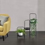 Suport plante Vrasene cu 3 tavite 75 x 68 x 20 cm negru [en.casa] HausGarden Leisure