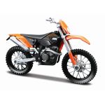 MAISTO MOTOCICLETA METALICA CU STAND EDITIE SPECIALA KTM 450 SCARA 1 LA 18 SuperHeroes ToysZone