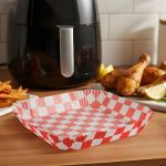 Hârtie de Coacere pentru Air Fryer - Cu Model în Carouri, Pătrată, 23 x 23 cm - 50 Bucăți/Pachet Best CarHome