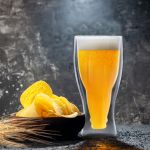 Pahar cu pereți dubli - 350 ml - pentru bere, frappe și răcoritoare Best CarHome
