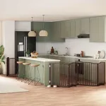 Poartă câini pliabilă cu ușă 8 panouri maro 640 cm, lemn plop GartenMobel Dekor