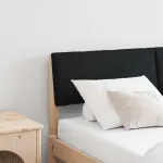 Tăblie tapițată Negru 140 cm Lemn de pin masiv GartenMobel Dekor