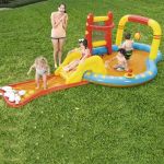 Centru de joaca acvatic pentru copii, multiple jocuri, piscina, tobogan, 435x213x117 cm MultiMark GlobalProd