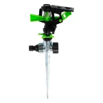 Aspersor rotativ cu impuls Micul Fermier, pe țăruș, până la 450 m² (G01)