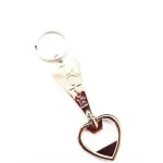 Breloc metalic Love cu desfăcător de sticle, model inimă, auriu