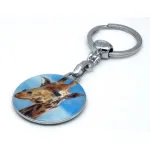 Breloc metalic cu print epoxy girafă, accesoriu rezistent pentru chei