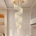 Candelabru din cristal cu LED Nomiki, auriu lucios, pentru living și spații comerciale