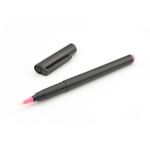 Marker permanent invizibil cu cerneală roșie, vizibilă la lumină UV