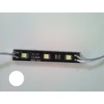 Modul LED 24V cu 3 SMD 5050, lumină albă, fundal negru, rezistent la apă