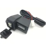 Mufă USB pentru motocicletă cu voltmetru 12V, dublu port (Cod 052202)