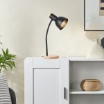 Lampă de birou Woodley negru cu lemn și abajur reglabil