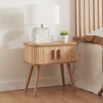 Nachttisch Nordkapp mit 2 Türen [en.casa]