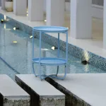 Masă auxiliară cu 2 tăvi detașabile Sandefjord, oțel, 57,5x40 cm, albastru ciel