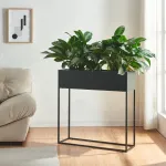 Suport pentru plante Joensuu negru din otel 80x80x25 cm