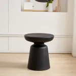 Măsuță laterală Posio 44xØ40 cm, neagră, design modern [en.casa]