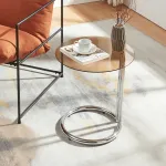 Masuta laterala Ylivieska 46x44,5 cm, sticla chihlimbar si cadru cromat