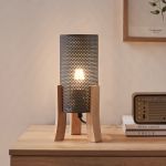 Lampă de masă Joelle gri cu suport din lemn și abajur metalic 30 cm