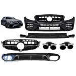 Un pachet de design tip E53 potrivit pentru Mercedes E-Class C238 coupe, A238 cabrio 2017-2019 cu capete cromate și garnitură cromată, pentru modelul cu bara de protecție sport A Design spate. Performance AutoTuning