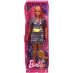 Papusa Barbie Fashionistas cu rochie tip blazer roz in carouri