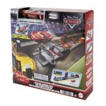 Set de joaca Cars cu pista de lansare si masinuta Fulger McQueen