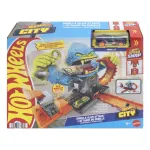 Set Hot Wheels City Pista Inamicilor Atacul Gorilei cu masina inclusa