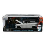 Set masinuta Chevy Suburban 1957 cu figurina Frankenstein