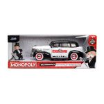Masinuta metalica Chevrolet Master Deluxe 1939 1:24 cu Mr. Monopoly
