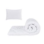 Set pilotă albă 150x200 cm 250 gsm cu pernă matlasată 50x70 cm