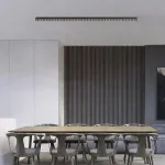 Proiector LED liniar aplicat cu grila 72W, 4000K, 90 surse, 2.4 m