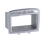 Rama adaptoare 2DIN argintie Connects2 pentru Peugeot 308 si RCZ
