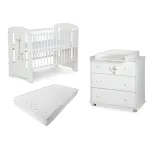 Set mobilier bebeluși Klups Safari Giraffe alb cu pătuț, comodă și saltea