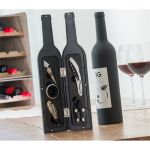 Set de accesorii pentru vin in cutie sub forma de vin StarHome GiftGalaxy