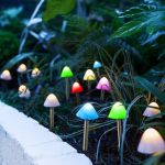 Set 12 buc Lampi Solare LED Mini Ciuperci Multicolore, Inaltime 28 cm