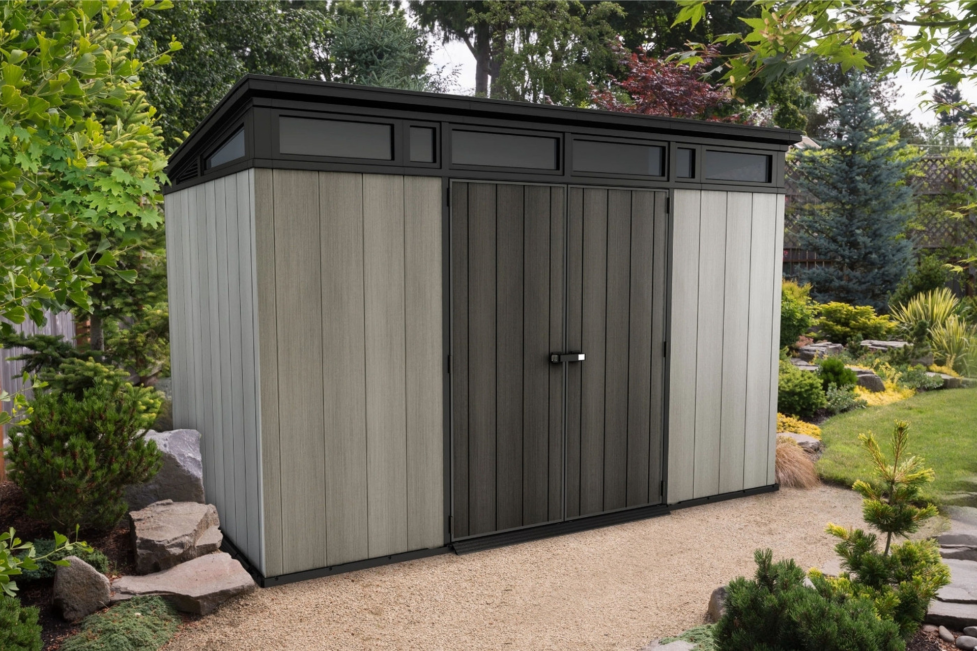 Magazie pentru unelte de grădinărit, scule și lemne Magazie pentru unelte de grădinărit, scule și lemne